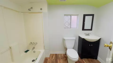 Bath - 1310 D St, Wasco, CA 93280 photo 1 of 1