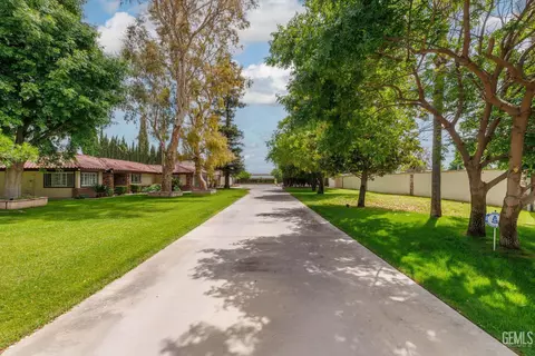 3616 Three Bars St, Bakersfield, CA 93314 photo 3
