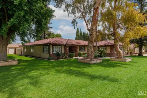 3616 Three Bars St, Bakersfield, CA 93314 photo 5