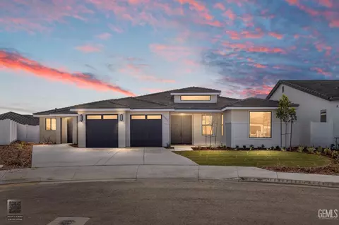 12907 Altair Ct, Bakersfield, CA 93312