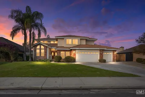 15726 Sammie Ave, Bakersfield, CA 93314