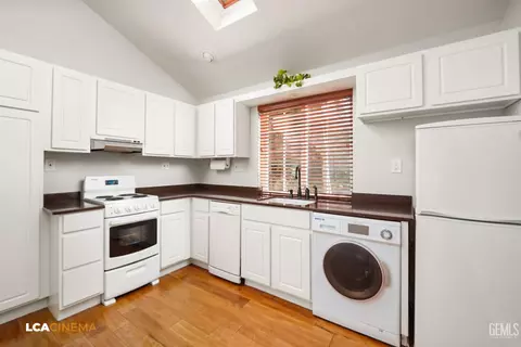 Other - 23701 Crystal Lake Ln, Tehachapi, CA 93561 photo 4 of 7