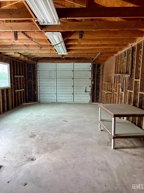 Other - 260 Maple St, Shafter, CA 93263 photo 5 of 5