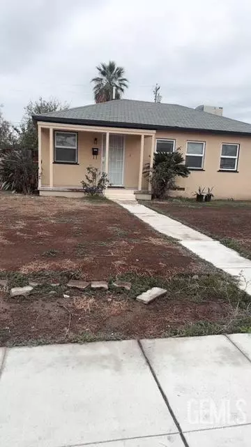 231 Bernard St, Bakersfield, CA 93305