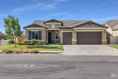 9917 Stockholm Pl, Bakersfield, CA 93306