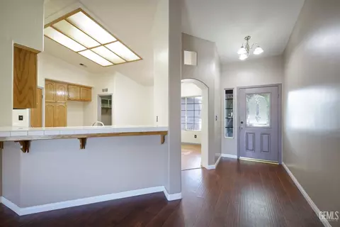 5618 Sicily Ct, Bakersfield, CA 93308 photo 8