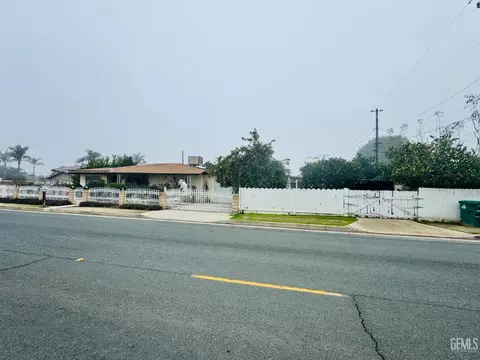 216 20th Ave, Delano, CA 93215 photo 11