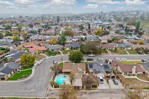 View/Area - 600 Sunset Ln, Taft, CA 93268 photo 9 of 9
