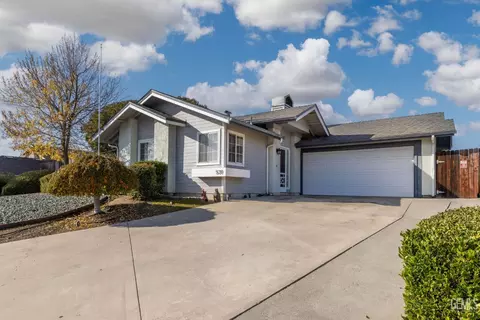 539 Chumash Ct, Paso Robles, CA 93446 photo 2