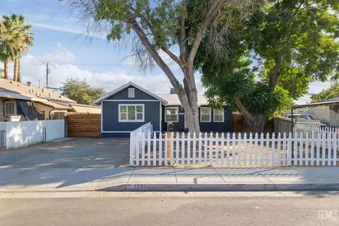 1209 Woodrow Ave, Bakersfield, CA 93308