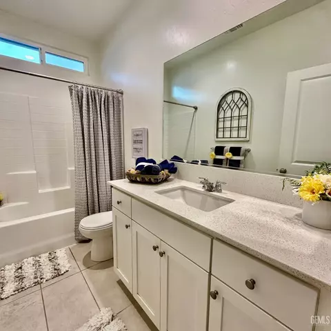 12404 Burnham St, Bakersfield, CA 93311 photo 38
