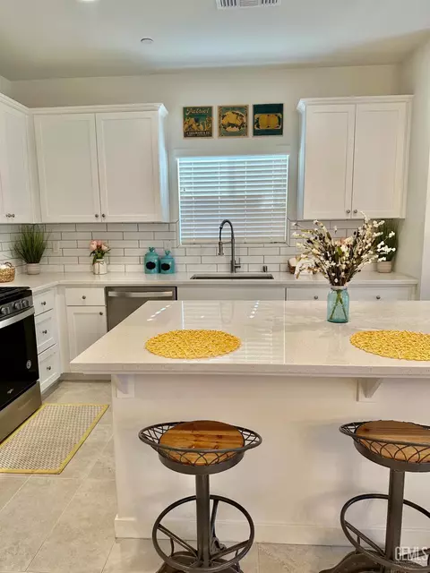 12404 Burnham St, Bakersfield, CA 93311 photo 21