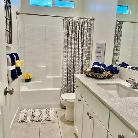 12404 Burnham St, Bakersfield, CA 93311 photo 37