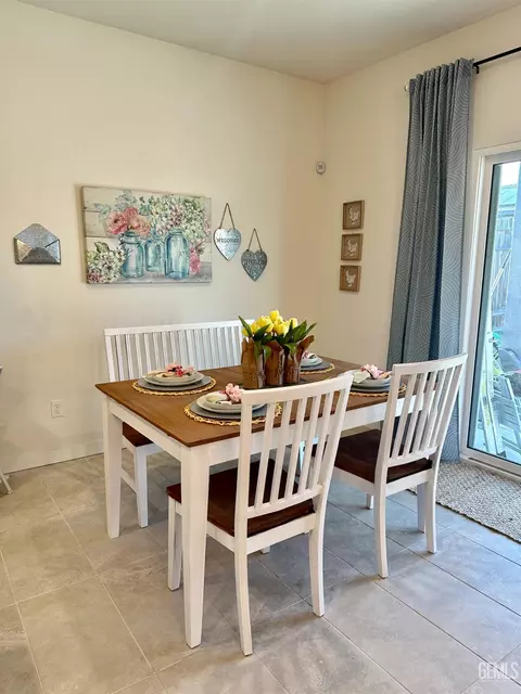 12404 Burnham St, Bakersfield, CA 93311 photo 23