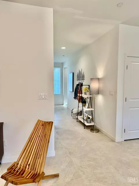 12404 Burnham St, Bakersfield, CA 93311 photo 12