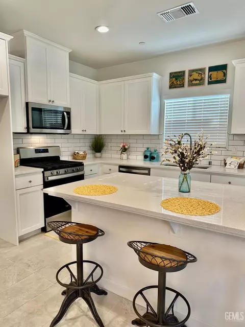 12404 Burnham St, Bakersfield, CA 93311 photo 20