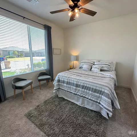 12404 Burnham St, Bakersfield, CA 93311 photo 49