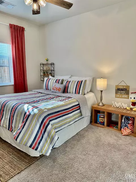 12404 Burnham St, Bakersfield, CA 93311 photo 32