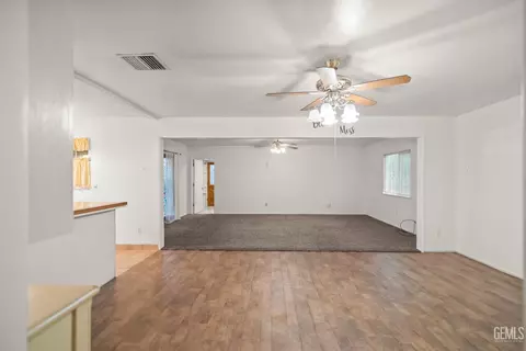 450 Atlantic Ave, Shafter, CA 93263 photo 14