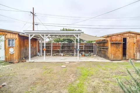 450 Atlantic Ave, Shafter, CA 93263 photo 23