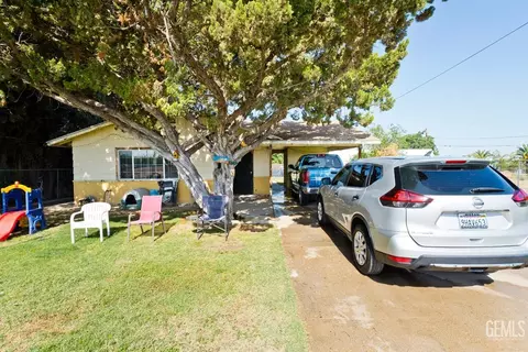 Other - 18695 Beech Ave, Shafter, CA 93263 photo 3 of 7