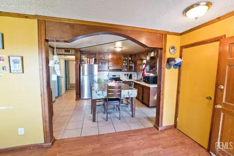 Other - 18695 Beech Ave, Shafter, CA 93263 photo 5 of 7