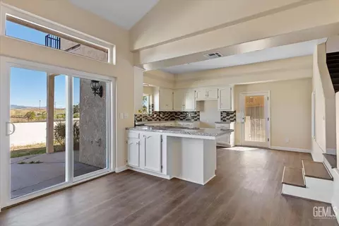 21860 Westwood Blvd, Tehachapi, CA 93561 photo 10
