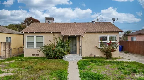 113 Bliss St, Bakersfield, CA 93307