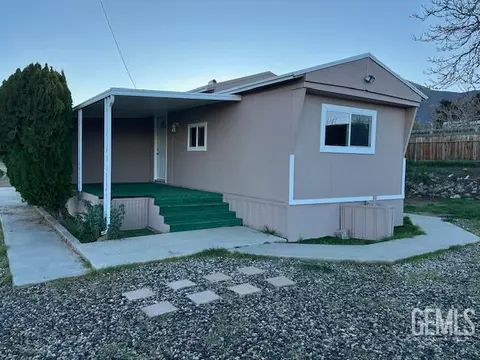 5651 Hooper Rd, Weldon, CA 93283