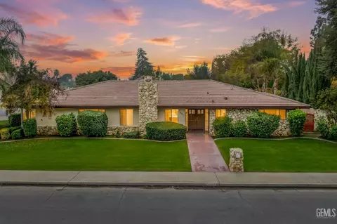 421 Montalvo Dr, Bakersfield, CA 93309