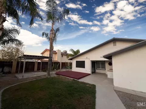 409 Sierra St, Taft, CA 93268 photo 8