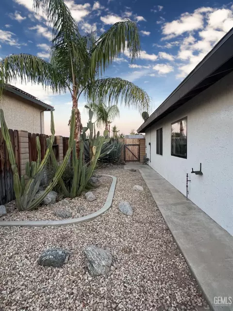 409 Sierra St, Taft, CA 93268 photo 11