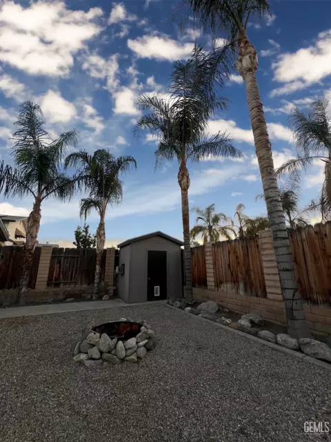 409 Sierra St, Taft, CA 93268 photo 6