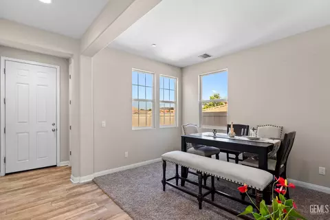 1309 Clasico Dr, Tehachapi, CA 93561 photo 9