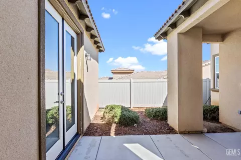 1309 Clasico Dr, Tehachapi, CA 93561 photo 5