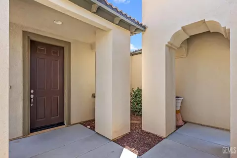 1309 Clasico Dr, Tehachapi, CA 93561 photo 6