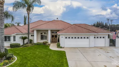 1902 Belinda St, Bakersfield, CA 93314