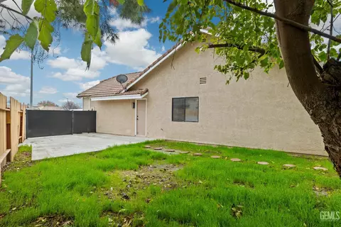 6903 Vanilla Ct, Bakersfield, CA 93313 photo 42