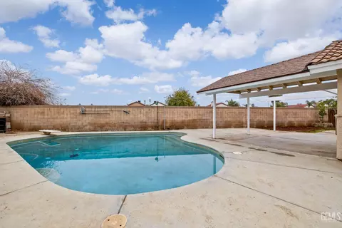 6903 Vanilla Ct, Bakersfield, CA 93313 photo 47