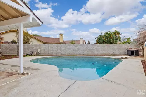 6903 Vanilla Ct, Bakersfield, CA 93313 photo 48