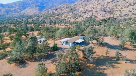 18100 Thompson Canyon Ave, Caliente, CA 93518
