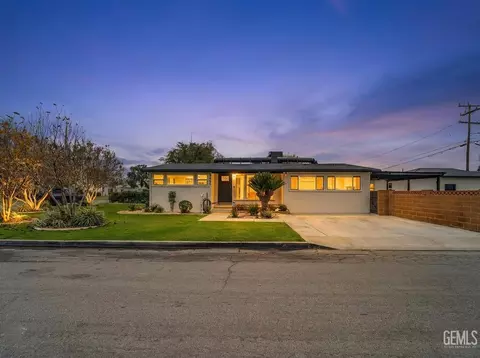 3003 Buena Vista St, Bakersfield, CA 93304
