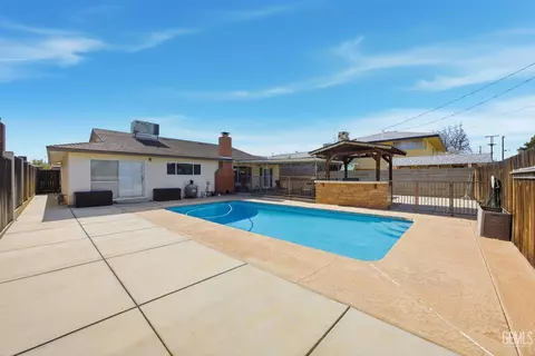 202 E Warren St, Taft, CA 93268 photo 37