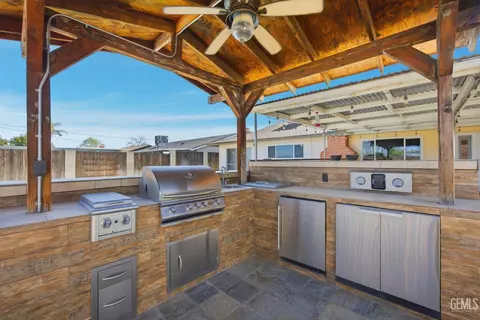 202 E Warren St, Taft, CA 93268 photo 43