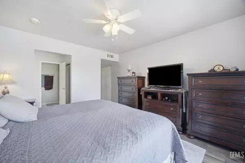 202 E Warren St, Taft, CA 93268 photo 24