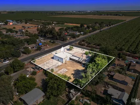 18499 Shafter Ave, Shafter, CA 93263 photo 6