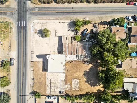 18499 Shafter Ave, Shafter, CA 93263 photo 10