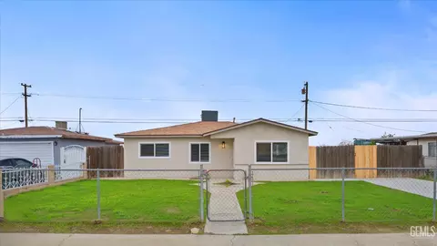 5900 Leo St, Bakersfield, CA 93307