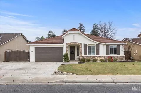 12210 Home Ranch Dr, Bakersfield, CA 93312