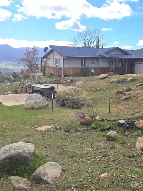 9656 Glacier Gulch Rd, Weldon, CA 93283 photo 1